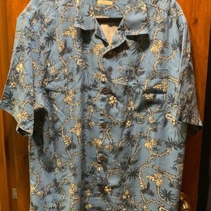 Tommy Bahama pre loved shirt